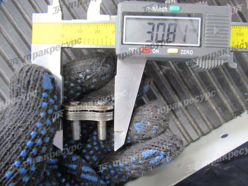 Звено цепи 218G8-42701/1237813