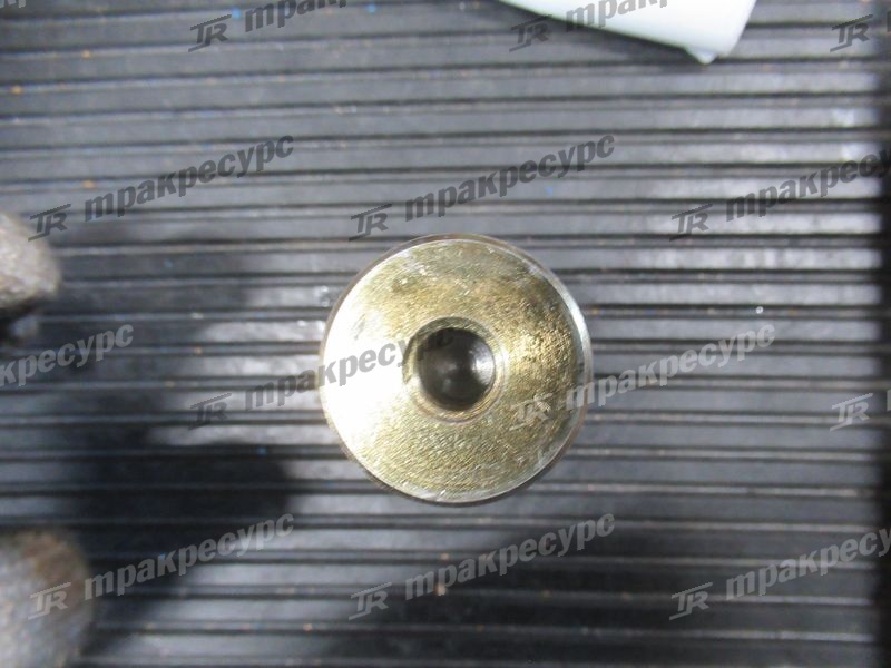 Ось 210F8-02102/1579398