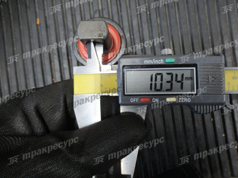 Ролик боковой 22N58-32701
