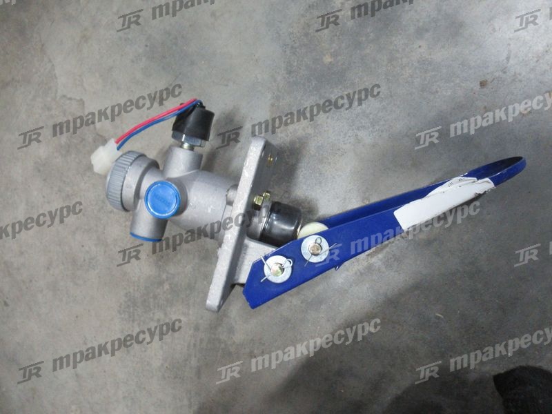 Клапан тормозной 55С0035