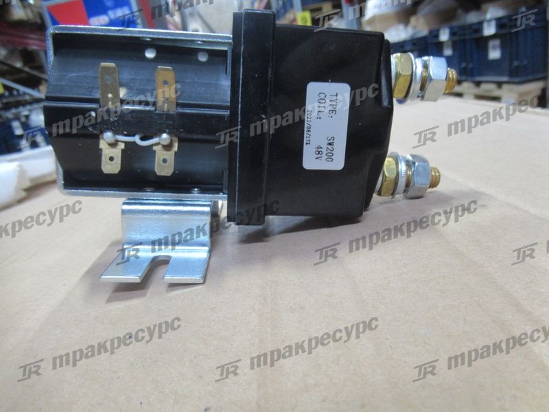 Контактор SW200 181236