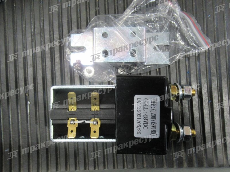 Контактор SW180B 1951418