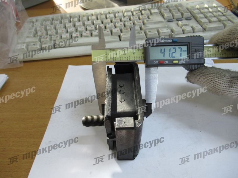 Подушка крепления двигателя 22N51-00161