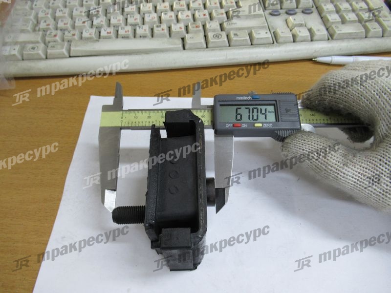 Подушка крепления двигателя 22N51-00161