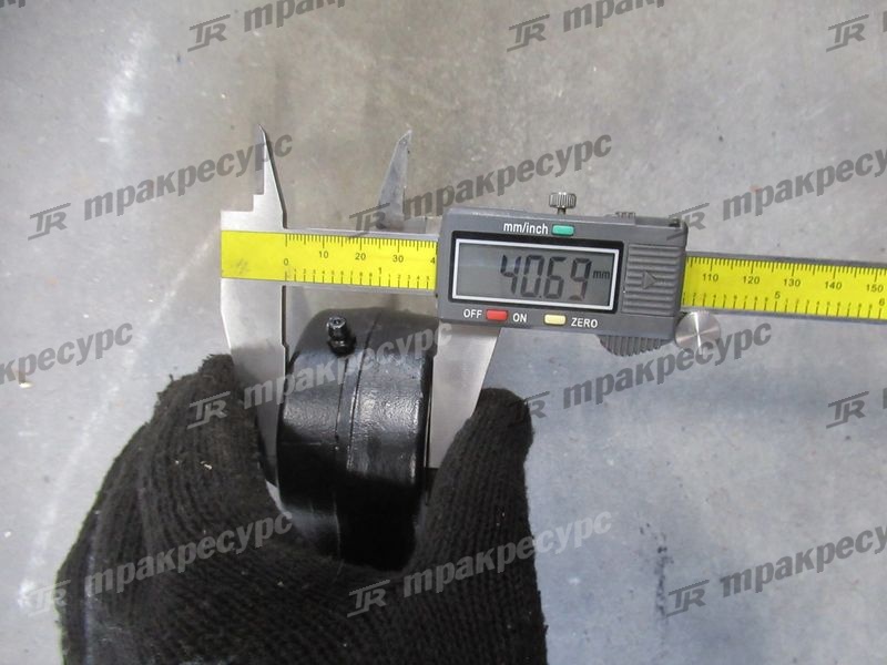 Цилиндр наклона правый 281E8-50201
