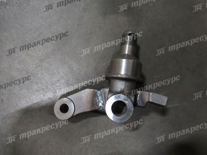 Кулак поворотный правый 281E4-30052