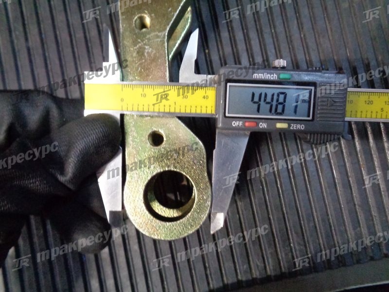 Серьга правая 22N54-32351