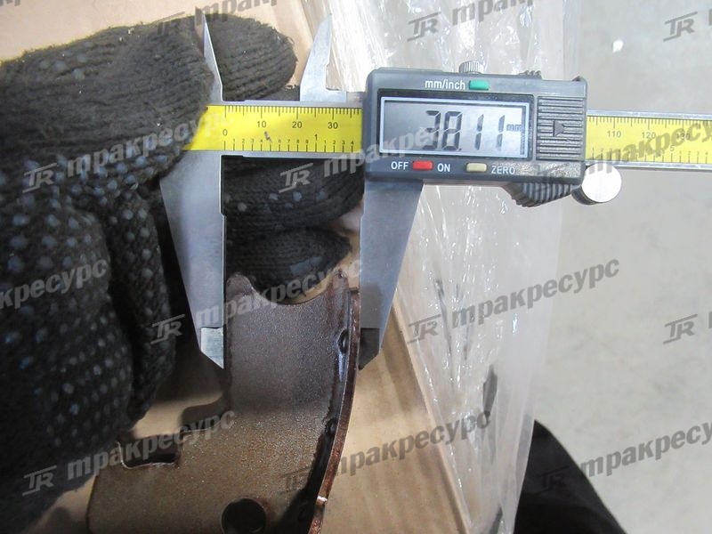 Колодка тормозная 25593-70121/1584383