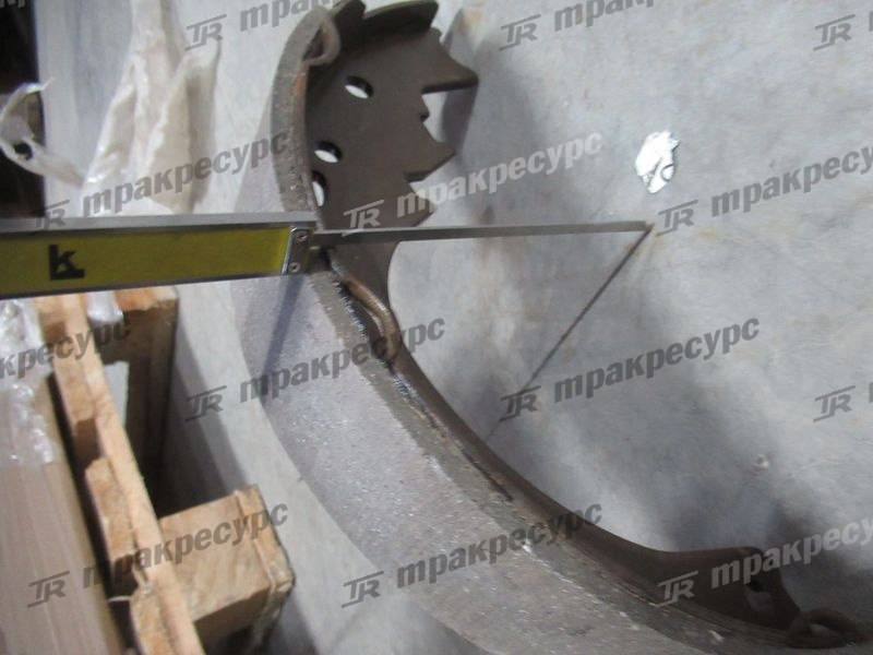 Колодка тормозная 25593-70121/1584383
