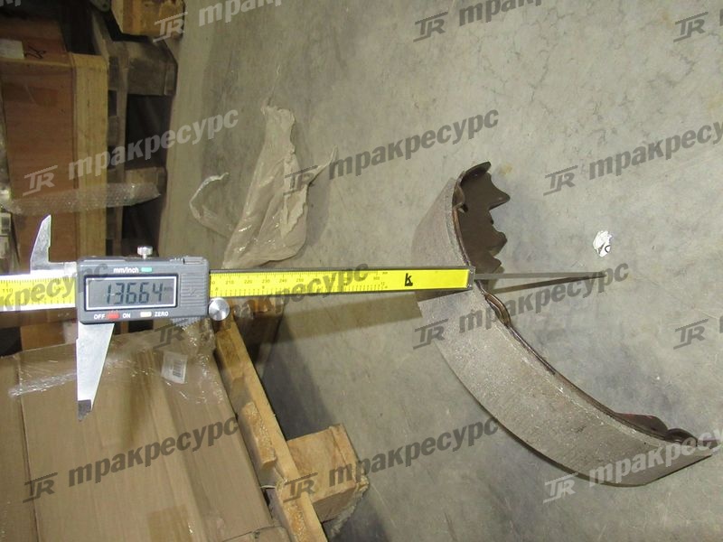 Колодка тормозная 25593-70121/1584383