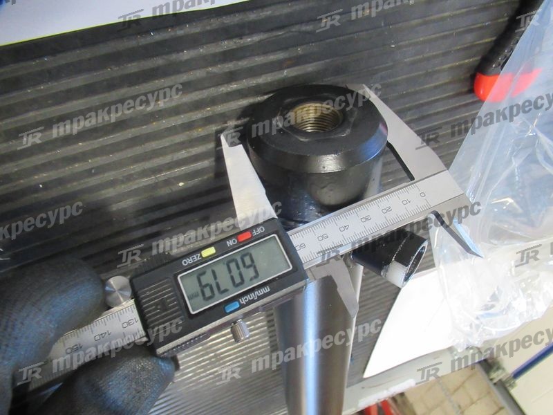 Цилиндр рулевого управления 216G4-50401/7971455