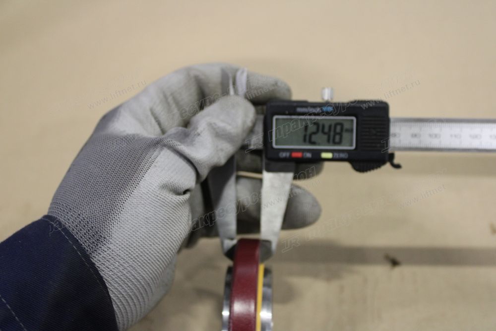 Уплотнение коленвала переднее C02CB-9Y9895