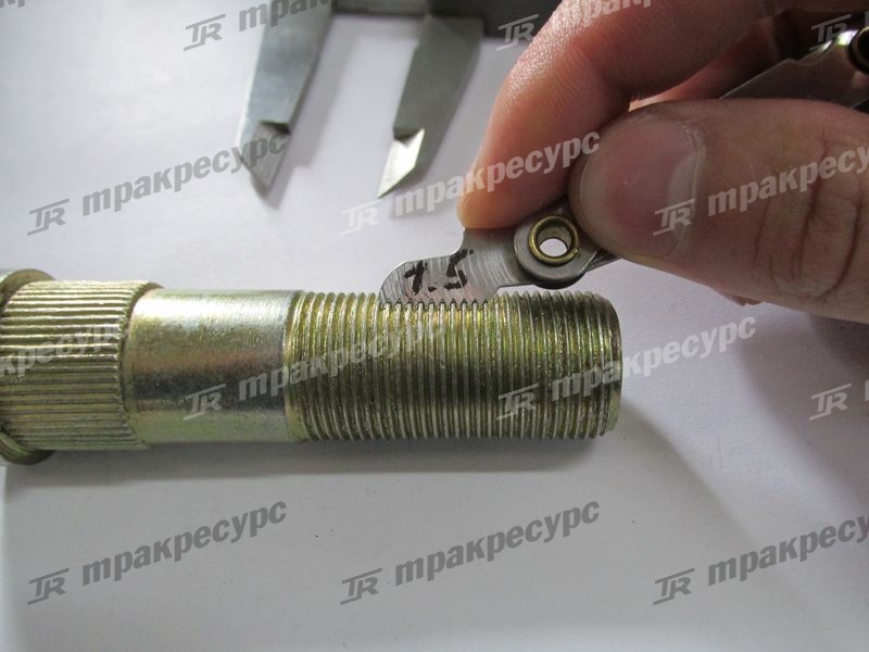 Болт колесный М22х1.5 ДВ1792/ЕВ735