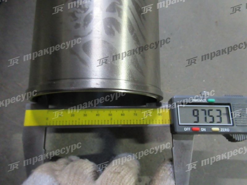 Гильза Д3900/с буртиком/