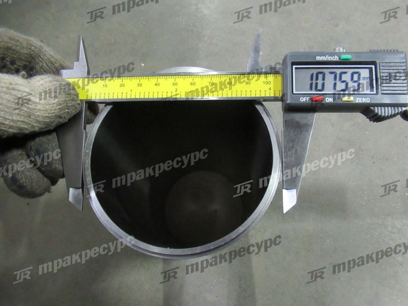 Гильза Д3900/с буртиком/