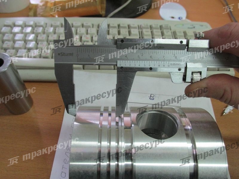 Поршень Д3900 5 каналов в сборе