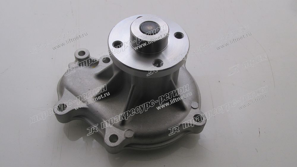 Насос водяной KUBOTA V3300 BN-1C010-73030/8218495