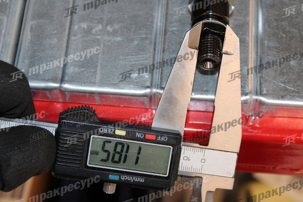 Форсунка KUBOTA V-2403 BN-16454-53900/7067694