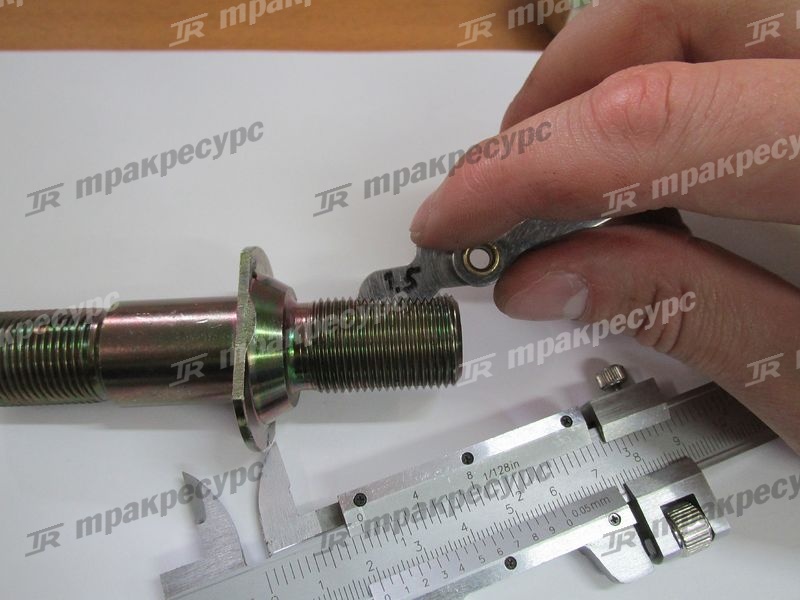 Шпилька ступицы 228A3-02031/2581098