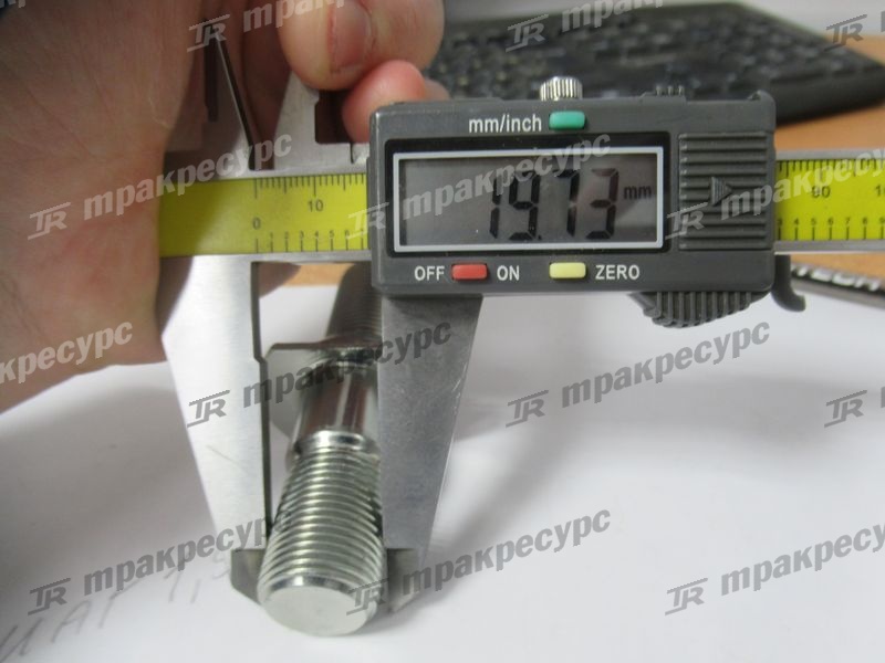 Шпилька ступицы 24353-72001/163589