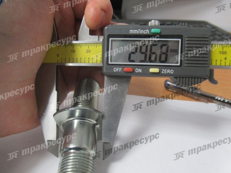 Шпилька ступицы 24353-72001/163589