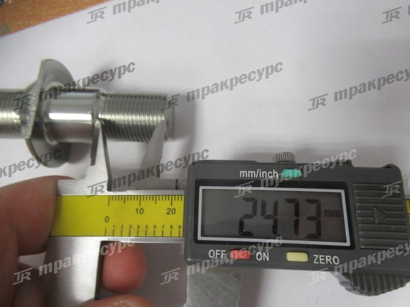 Шпилька ступицы 24353-72001/163589