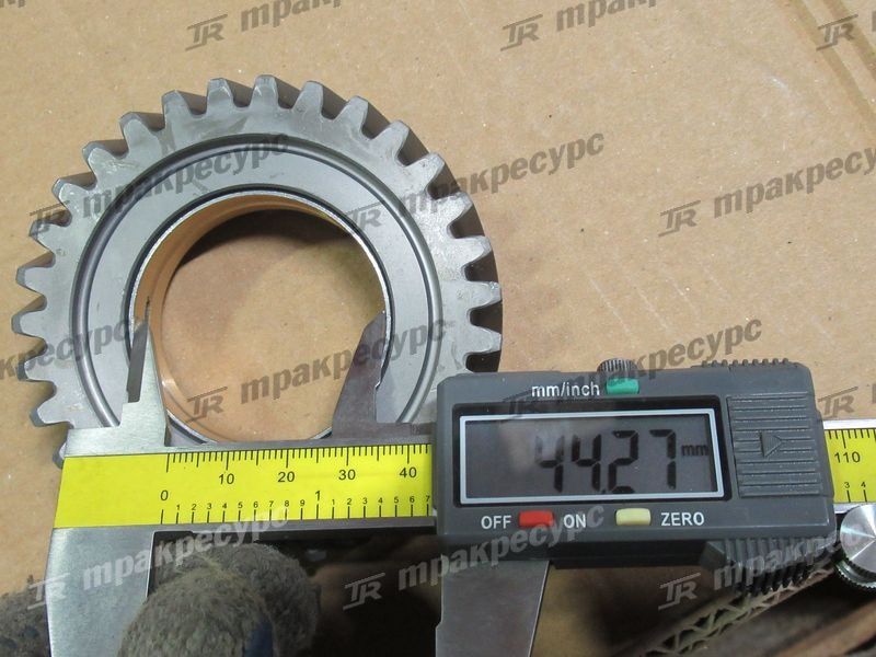 Шестерня Z-5-12523-023-1/470543