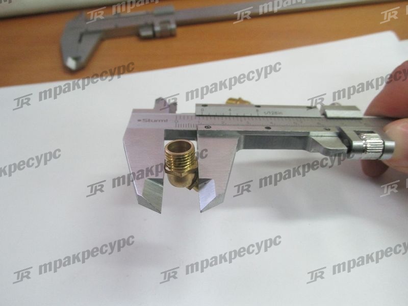 Пресс масленка DF3304-10000