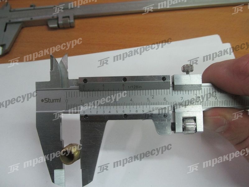 Пресс масленка DF3304-10000