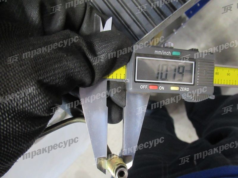 Трубка тормозная правая CPCD20/25
