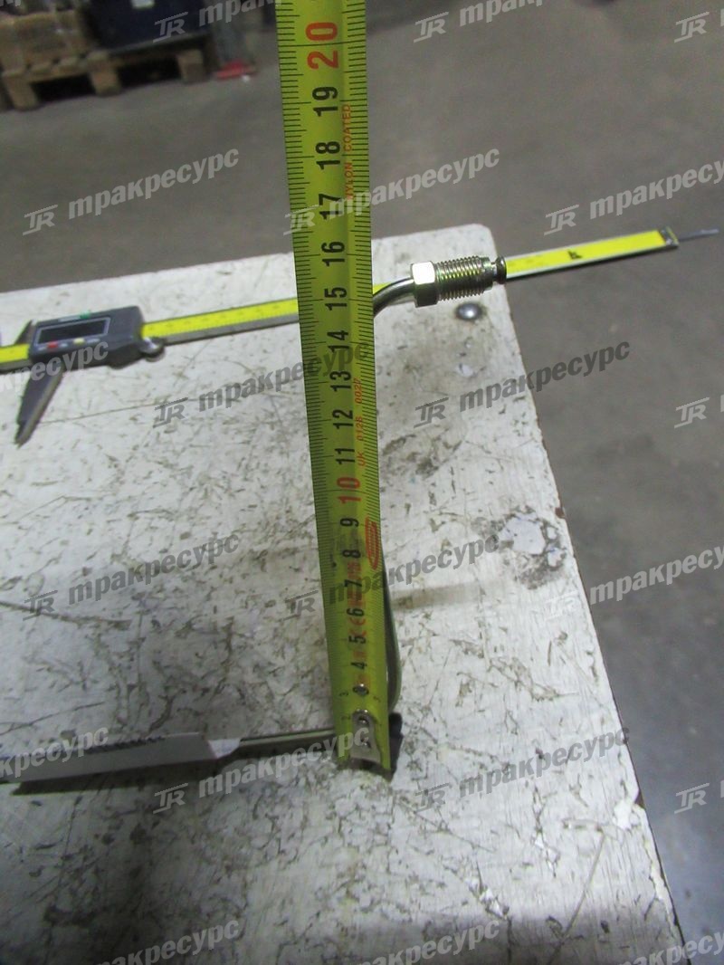 Трубка тормозная левая CPCD30
