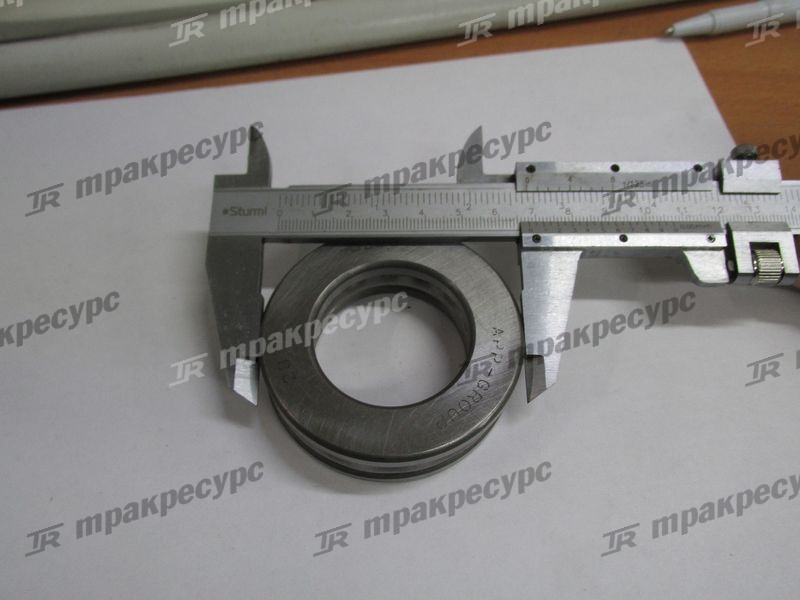 Подшипник 8208