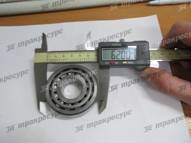 Подшипник 30305