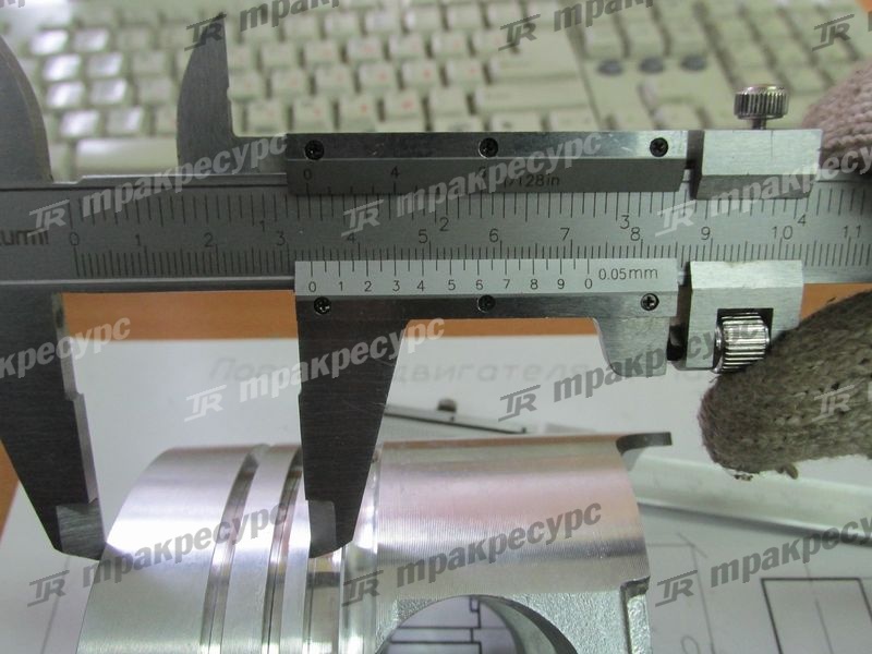 Поршень CY6102BG