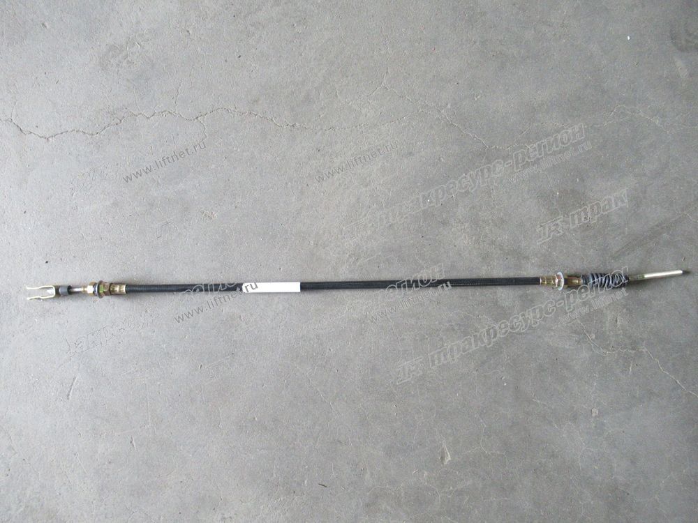 Трос ручного тормоза L800 CPCD50/60/70
