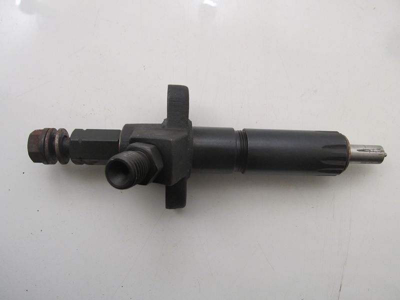 Форсунка в сборе YD480