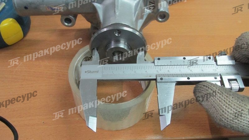 Насос водяной MITSUBISHI S4L AG-MM409302