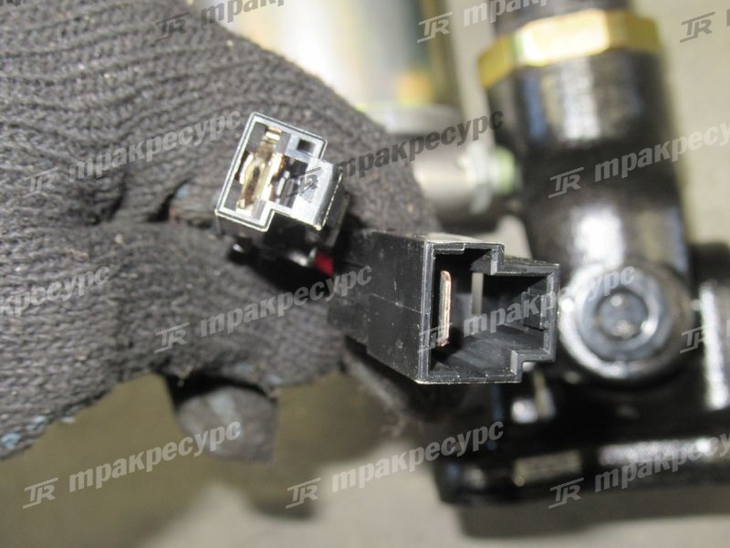 Усилитель рулевого управления FB15-7 271A4-50103