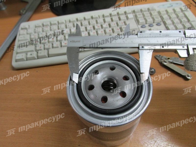 Фильтр масляный NISSAN TD-27 20801-01131