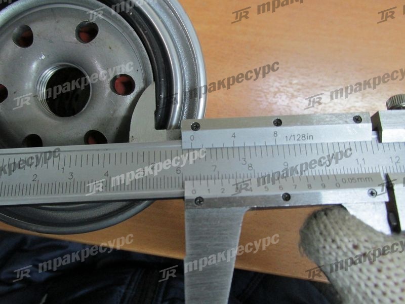 Фильтр масляный NISSAN TD-27 20801-01131