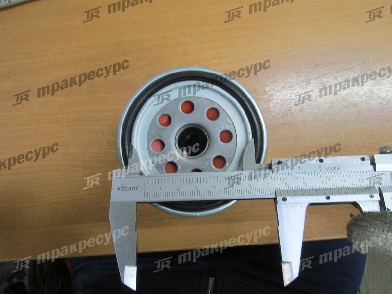 Фильтр масляный ISUZU C240PKJ 20801-01271
