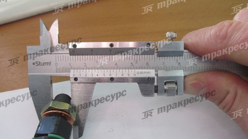 Форсунка ISUZU 4LB1 Z-8-97116-099-0