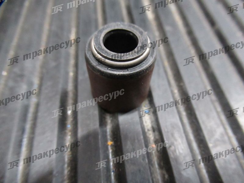 Колпачок маслоотражательный ISUZU C240PKJ Z-8-97120-307-0/161978