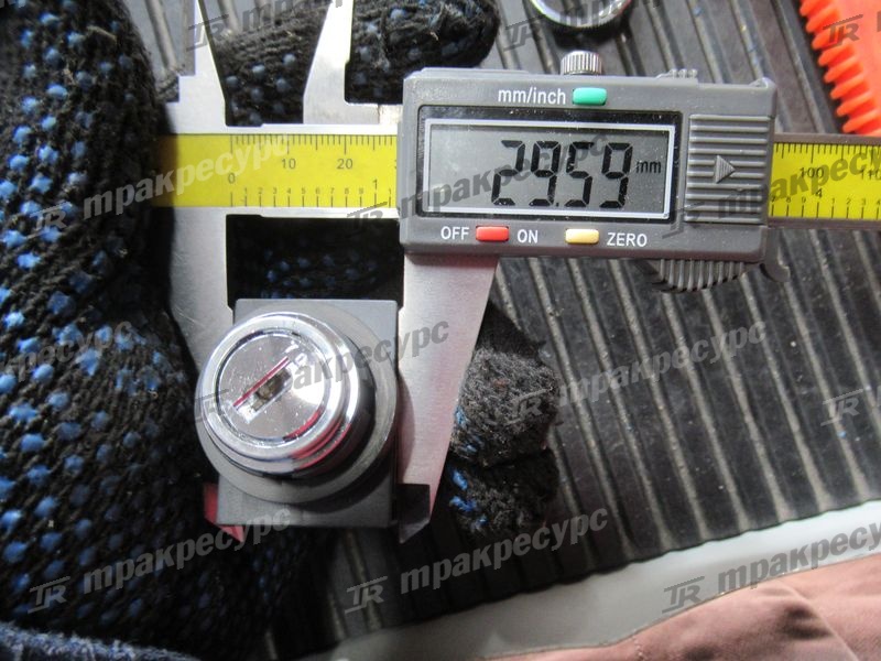 Замок зажигания FB15/20-7 581E5-52101