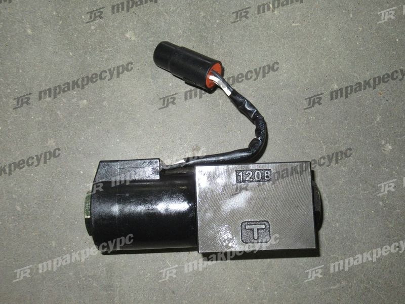 Клапан электромагнитный крышки распределителя ГДП 135L3-82003