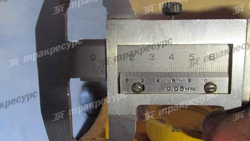 Вал карданный передний XG932