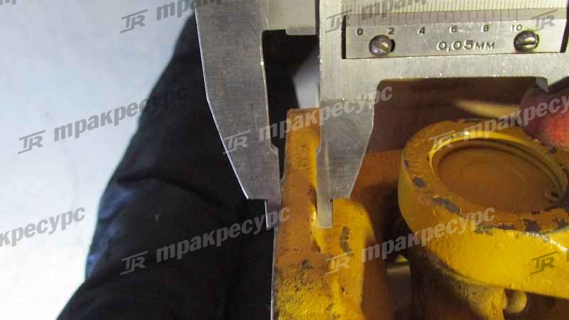 Вал карданный передний XG932