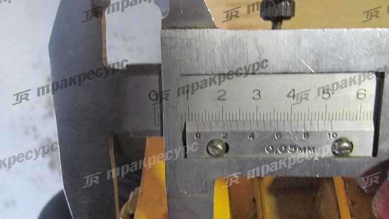 Вал карданный передний XG932