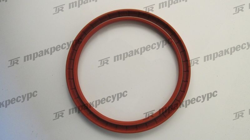 Уплотнение манжетное заднее коленвала 2500/3900 (силикон)