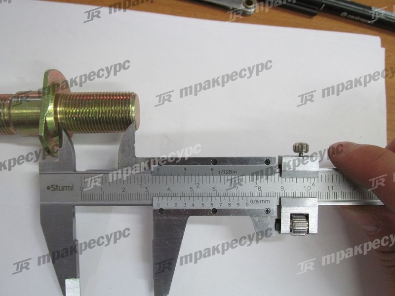 Шпилька ступицы ведущего моста CPCD30